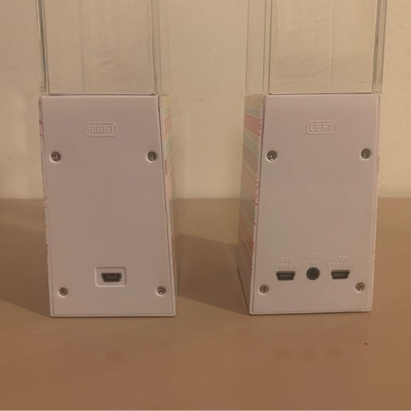 Hydro Lights Speaker - Picture 10 of 11